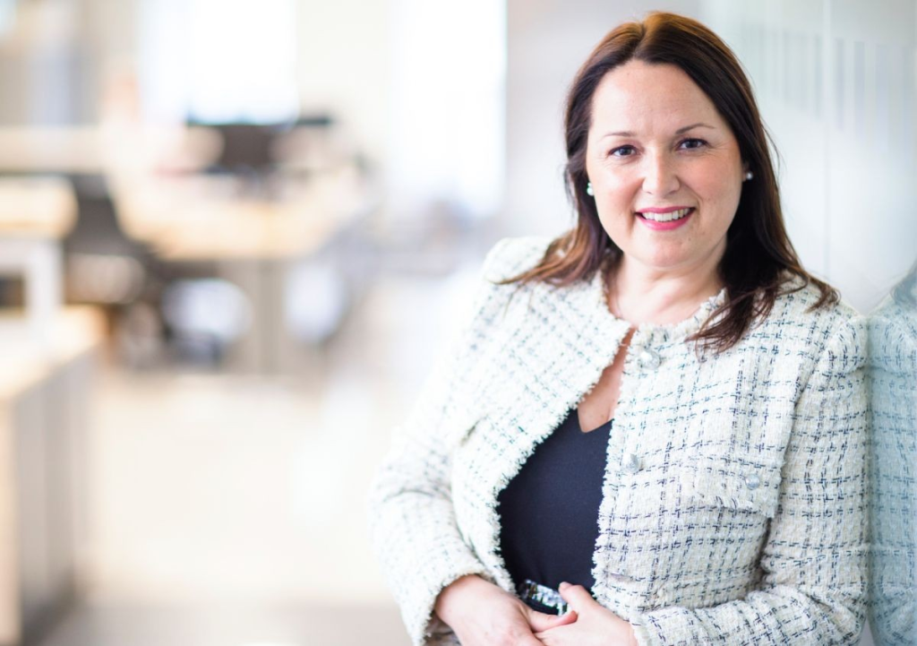 Aurora Cuadros, diretora corporativa da Área de Securities Services do Cecabank. Imagem: Cecabank